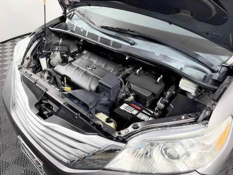 2013 Toyota Sienna