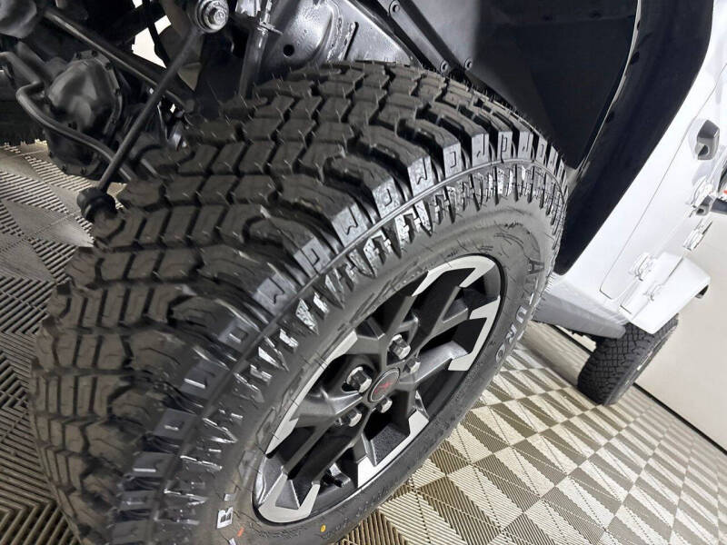 2022 Jeep Gladiator Willys