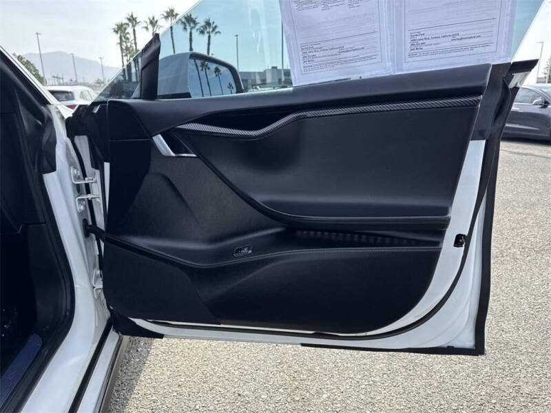 2016 Tesla Model S 75D