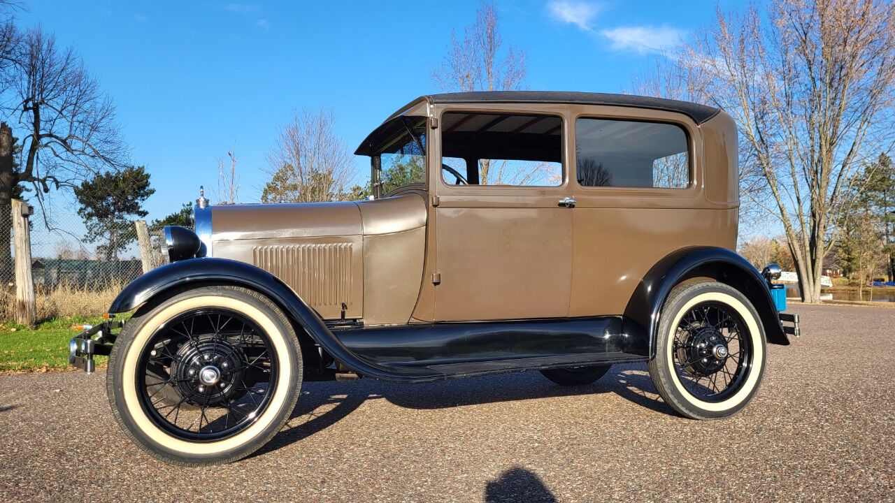 1929 Ford Model A 2