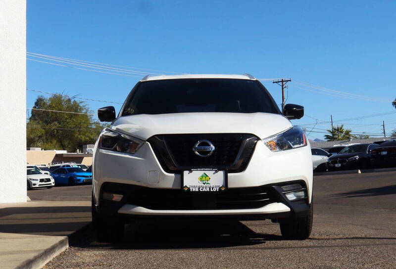 2020 Nissan Kicks SR