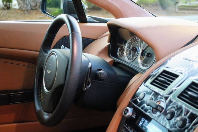 2009 Aston Martin V8 Vantage