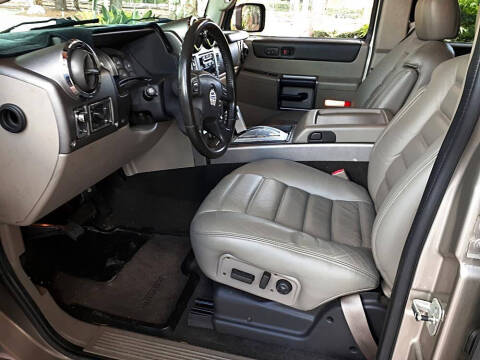 2004 HUMMER H2