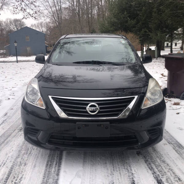2014 Nissan Versa 1.6 SV