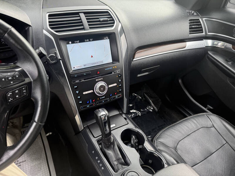 2017 Ford Explorer Limited