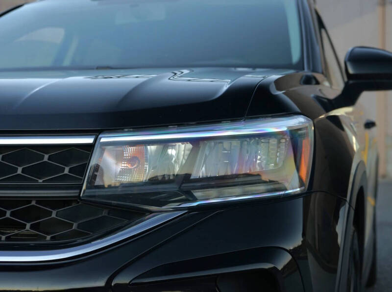 2022 Volkswagen Taos SE 4Motion