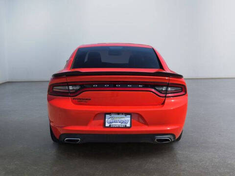 2017 Dodge Charger SE