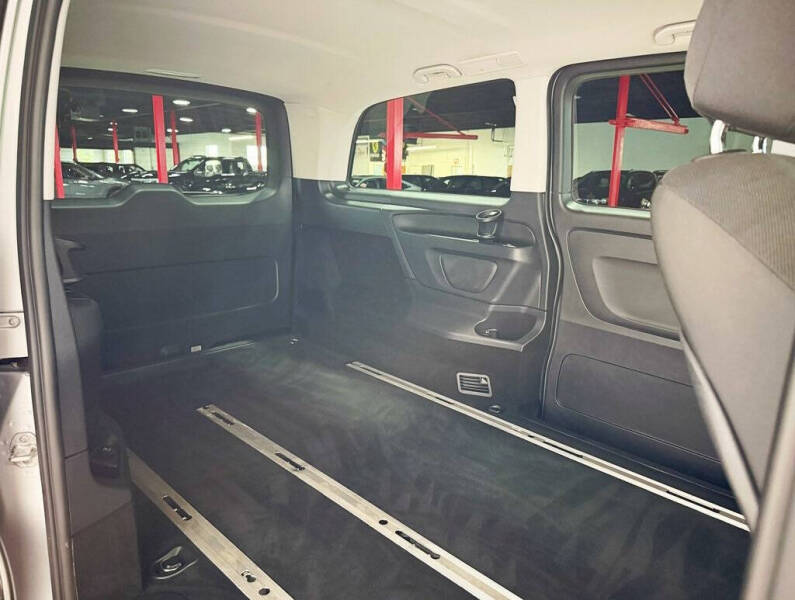 2017 Mercedes-Benz Metris Passenger