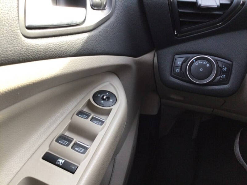 2016 Ford Escape Titanium