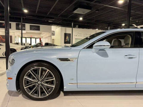 2022 Bentley Flying Spur V8