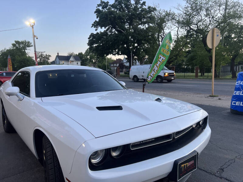 2019 Dodge Challenger SXT