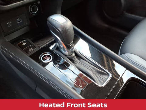 2021 Nissan Kicks SR