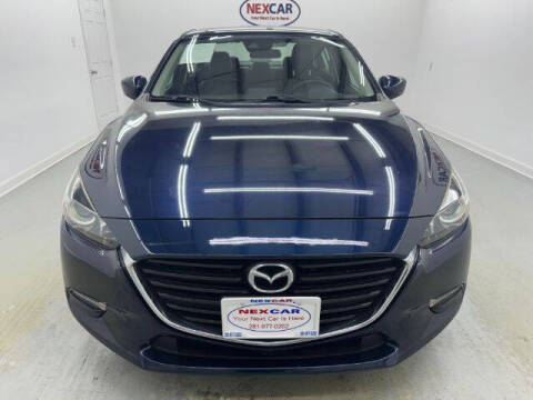 2018 Mazda MAZDA3 Touring