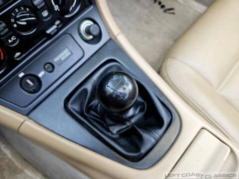 2000 Mazda MX-5 Miata LS