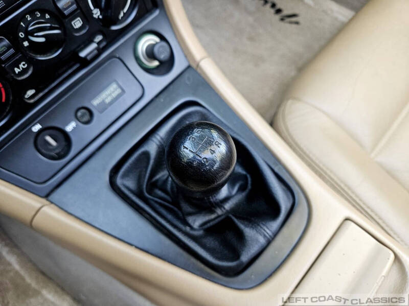 2000 Mazda MX-5 Miata LS