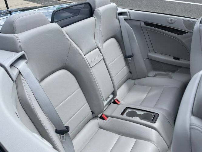 2011 Mercedes-Benz E350