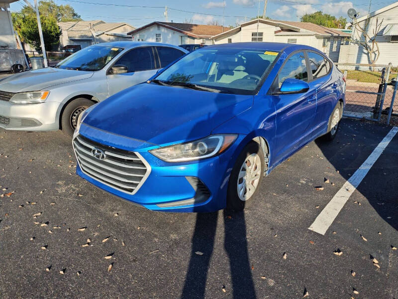 2017 Hyundai Elantra SE