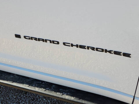 2023 Jeep Grand Cherokee L Summit