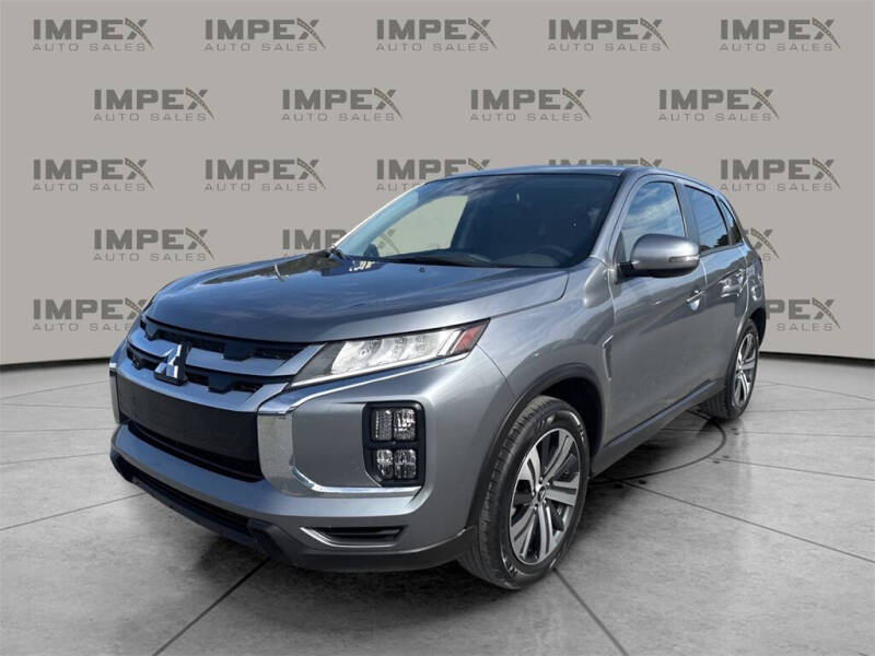 2024 Mitsubishi Outlander Sport SE's photo