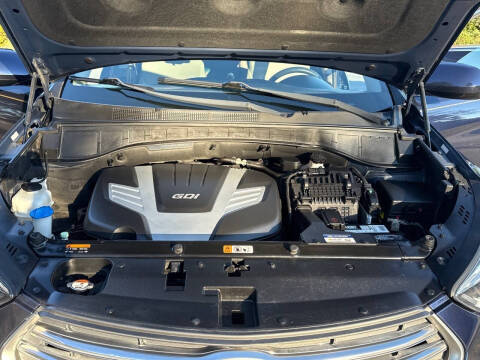 2017 Hyundai Santa Fe SE