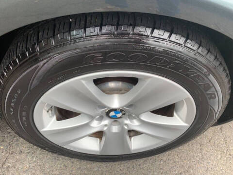 2012 BMW 5 Series 528i