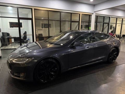 2015 Tesla Model S