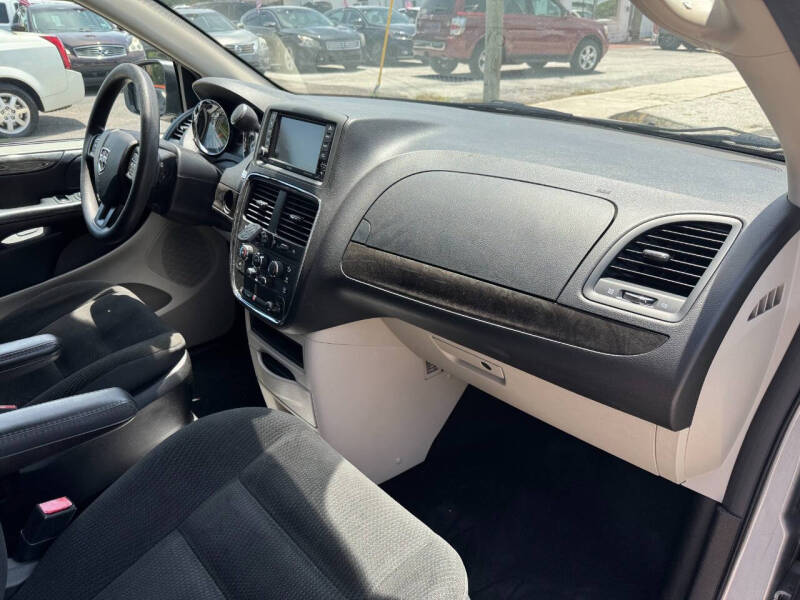 2019 Dodge Grand Caravan SE