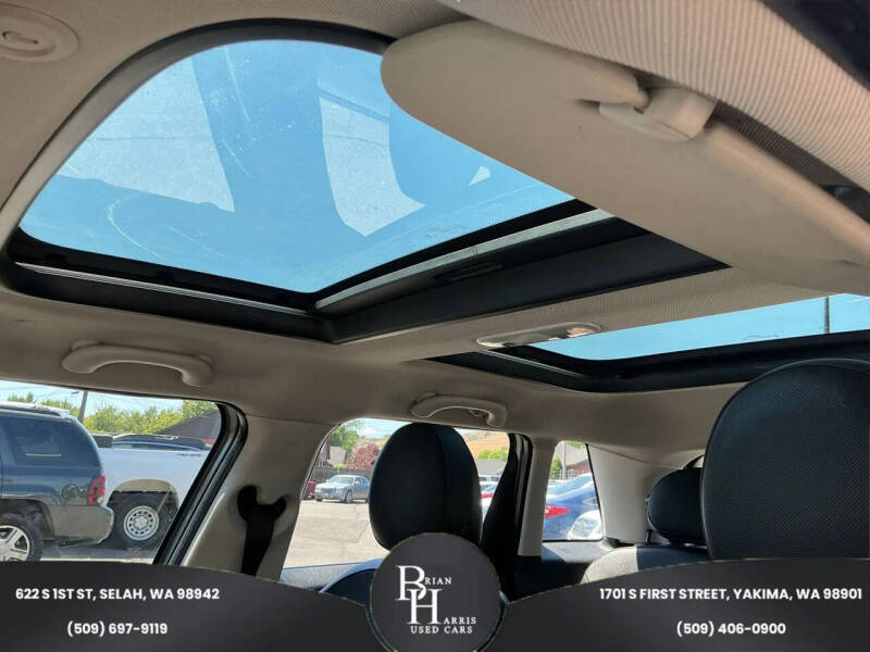 2017 MINI Hardtop 4 Door Cooper