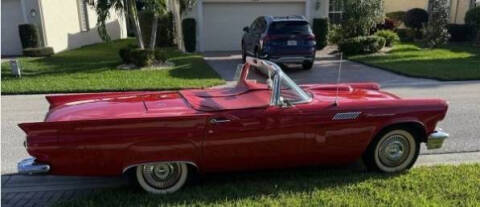 1957 Ford Thunderbird