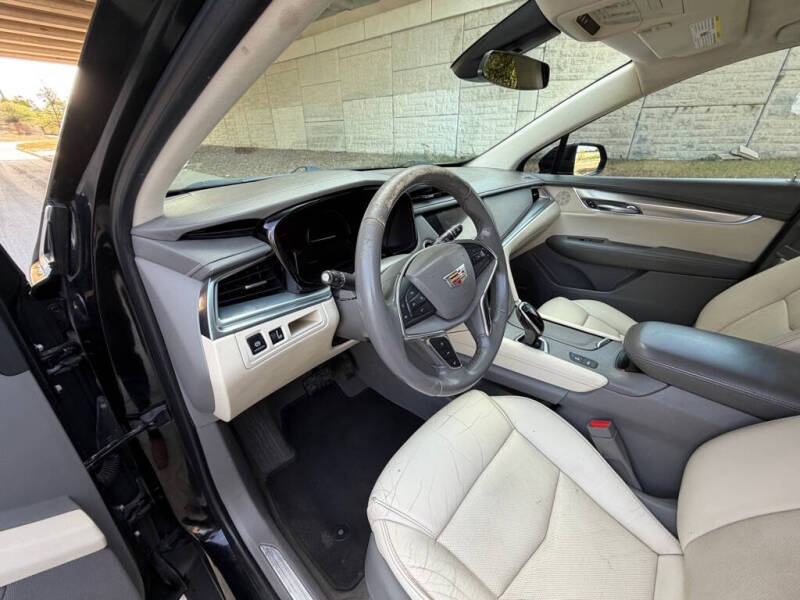 2018 Cadillac XT5 Premium Luxury