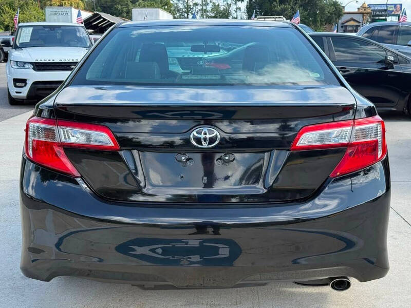 2012 Toyota Camry SE