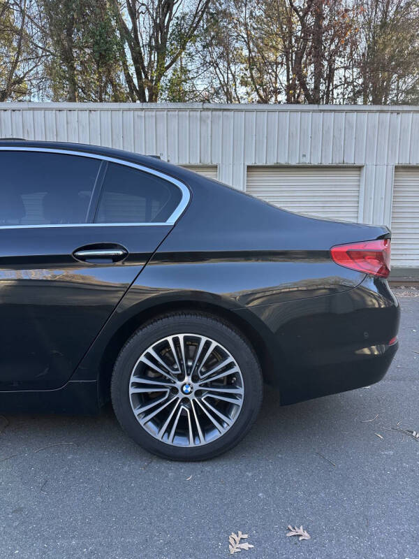 2017 BMW 5 Series 530i