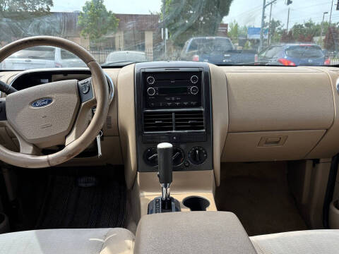 2008 Ford Explorer XLT