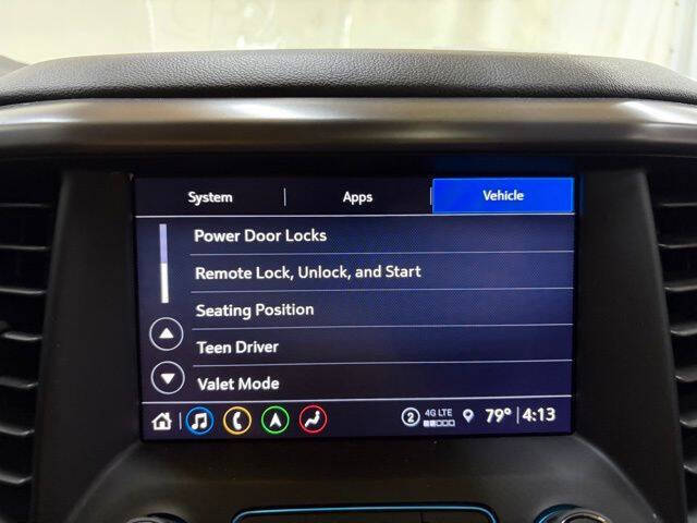 2022 GMC Acadia AT4