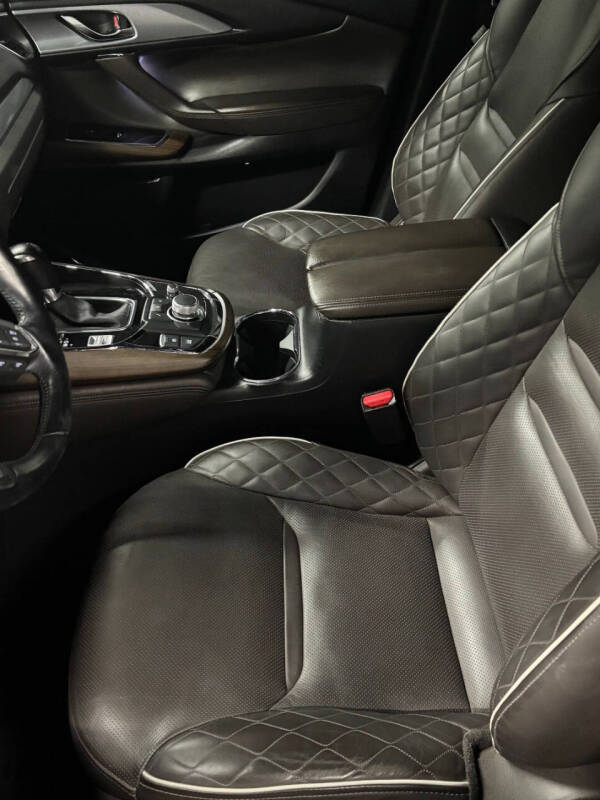 2023 Mazda CX-9 Signature