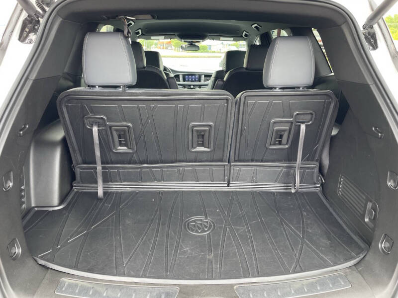 2023 Buick Enclave Essence