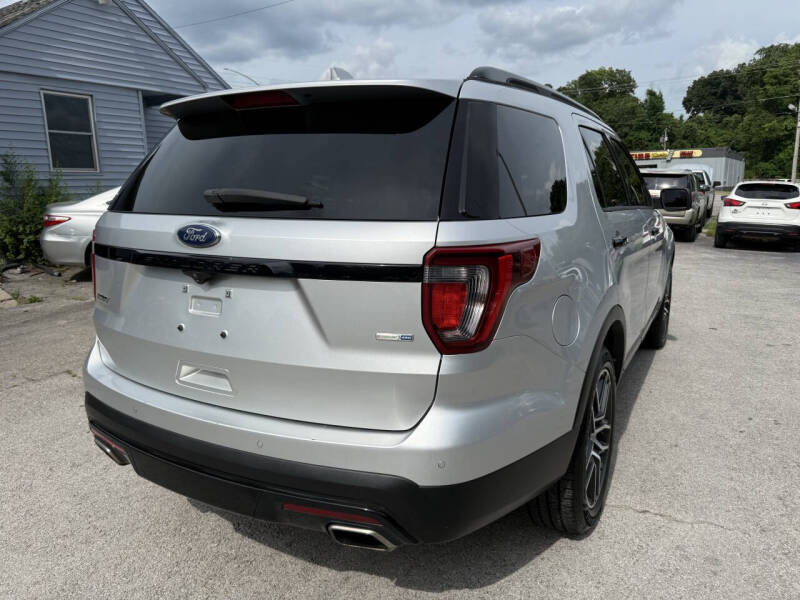 2016 Ford Explorer Sport