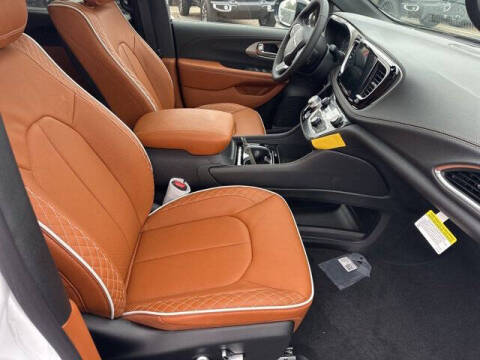 2026 Chrysler Pacifica Pinnacle