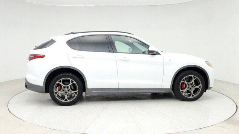 2022 Alfa Romeo Stelvio