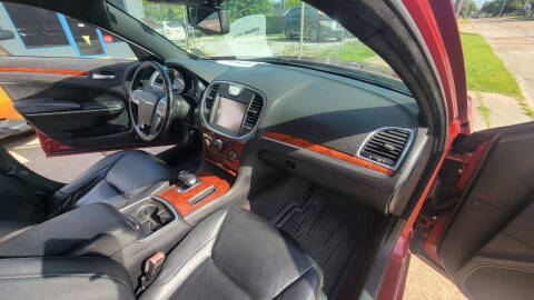 2013 Chrysler 300