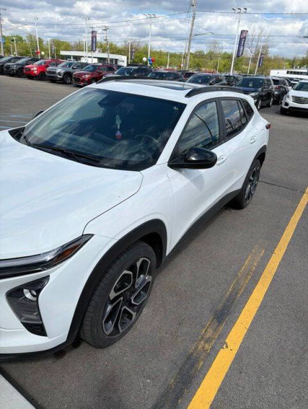 2024 Chevrolet Trax RS