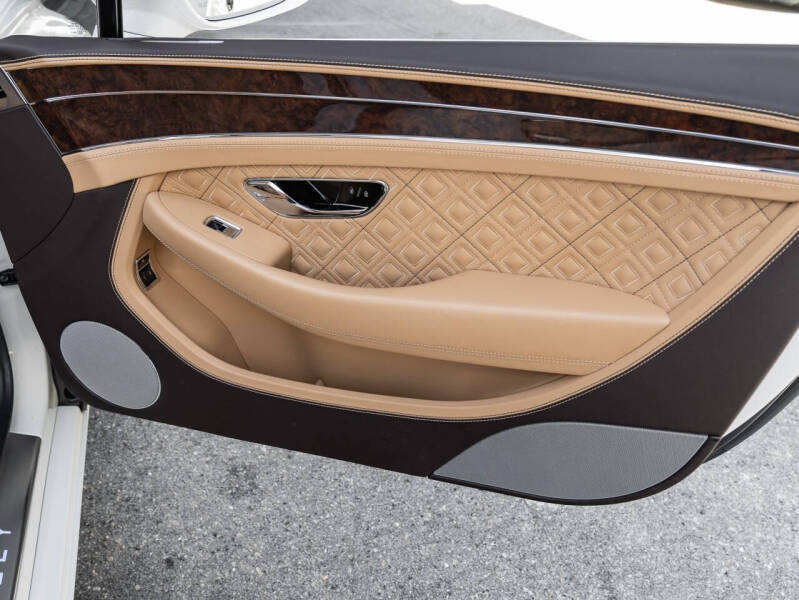 2020 Bentley Continental GTC V8