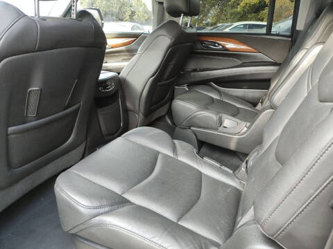 2016 Cadillac Escalade ESV Standard