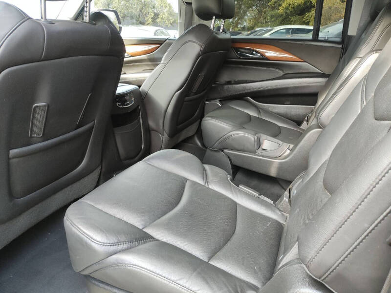 2016 Cadillac Escalade ESV Standard