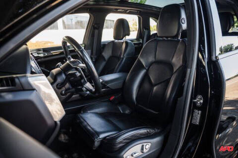 2018 Porsche Cayenne Platinum Edition