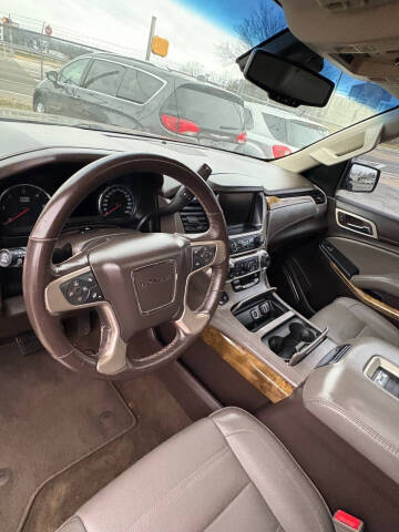 2017 GMC Yukon Denali