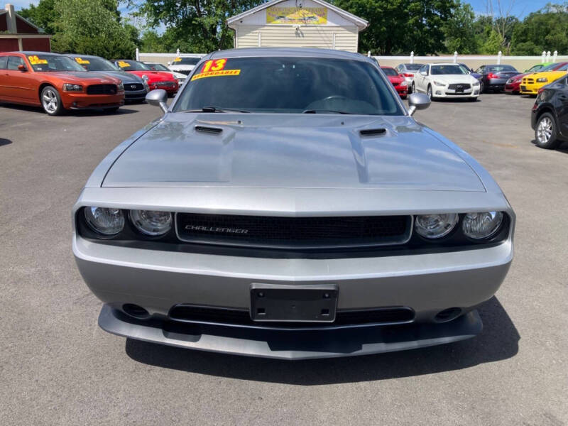2013 Dodge Challenger SXT