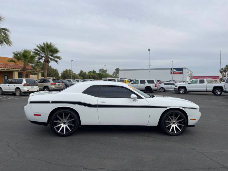 2013 Dodge Challenger SXT
