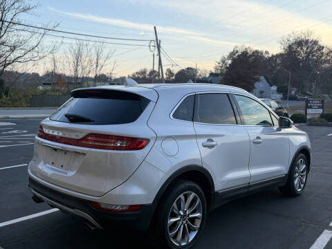 2019 Lincoln MKC Select