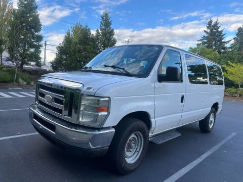 2014 Ford E-Series E-350 SD XLT